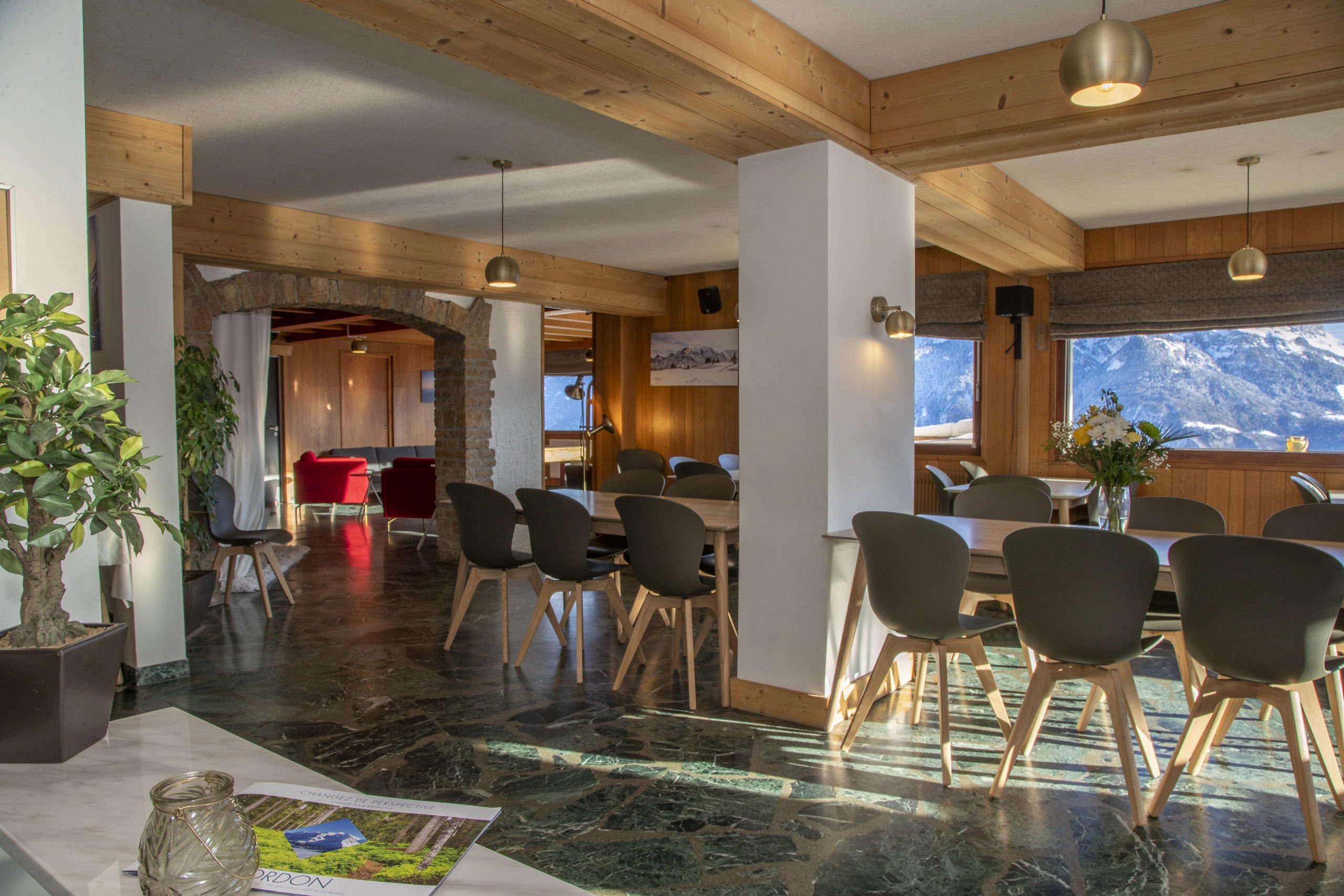 One Experience - Offrez un week-end à la montagne à l’hôtel et restaurant Les Rhodos !