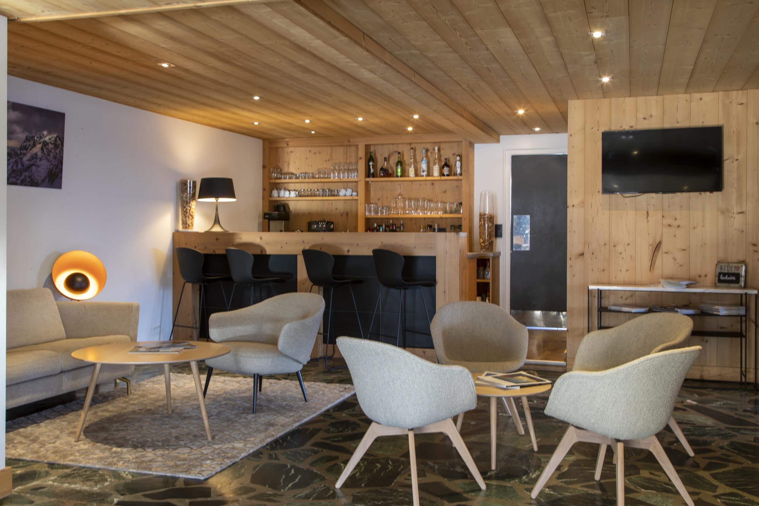 One Experience - Offrez un séjour gourmand à l’hôtel et restaurant Les Rhodos face au Mont-Blanc !