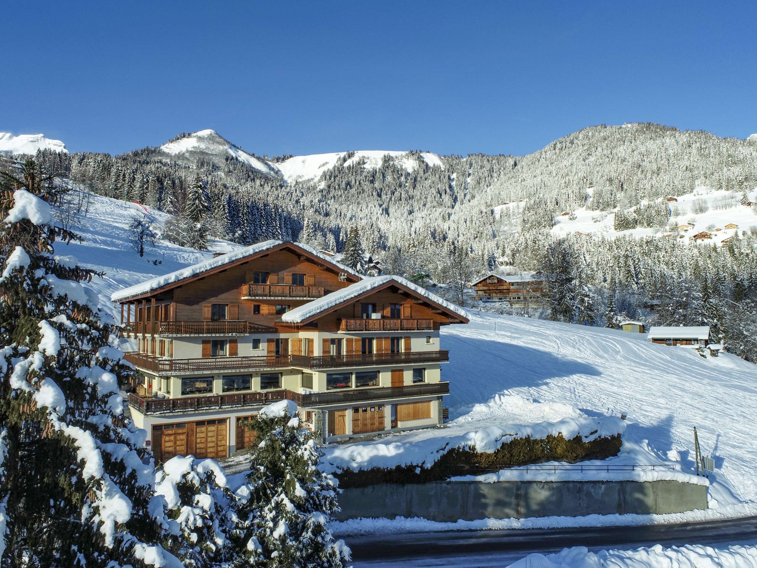 One Experience - Offrez un séjour gourmand à l’hôtel et restaurant Les Rhodos face au Mont-Blanc !